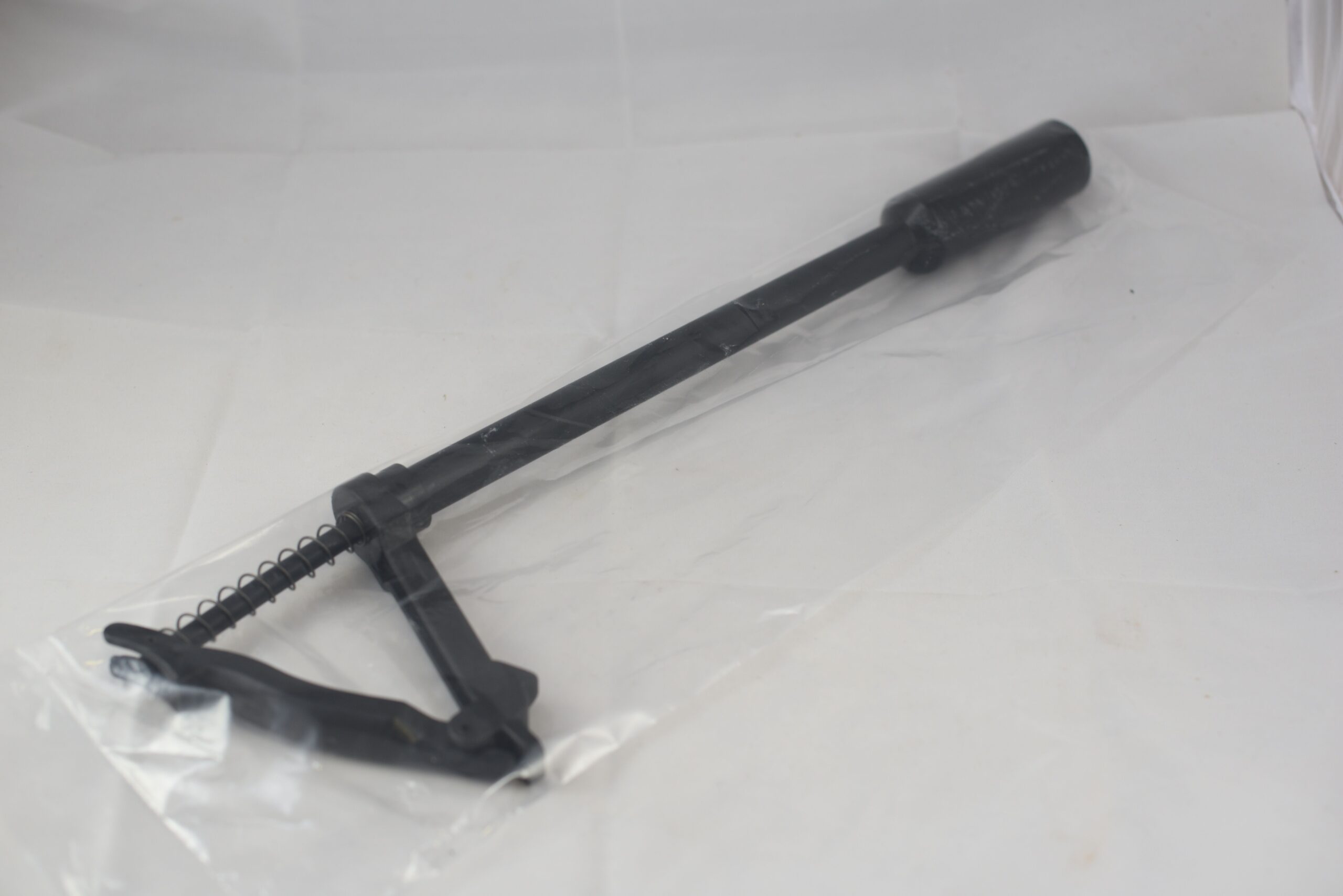 BOLUS APPLICATOR DR Register INC
